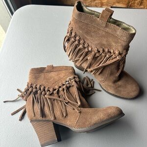 Sbicca Tan Suede Fringe Booties